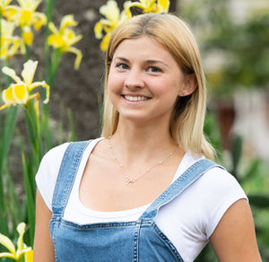 Pearls & Bow Necklace