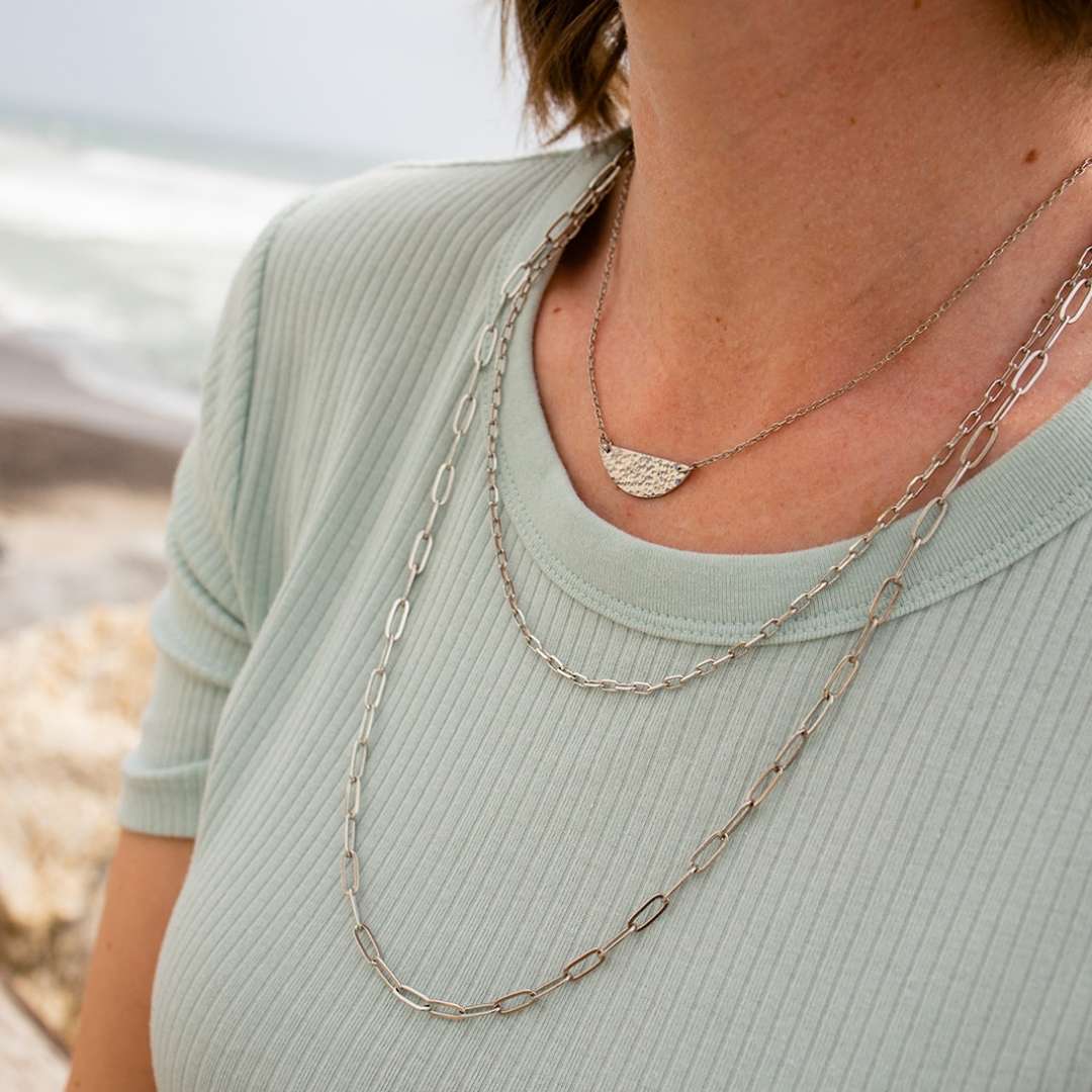 Swing Necklace